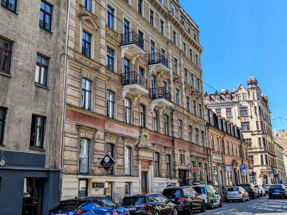 Perfectly Central Apartment 5 Min To Old Town & Art Noveau. 里加 外观 照片